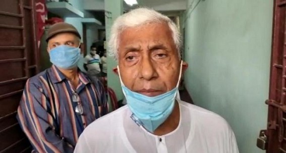 'Attacks Continue on blood Donation camp but could not stop us from donating blood' : Manik Sarkar 'Attacks Continue on blood Donation camp but could not stop us from donating blood' : Manik Sarkar